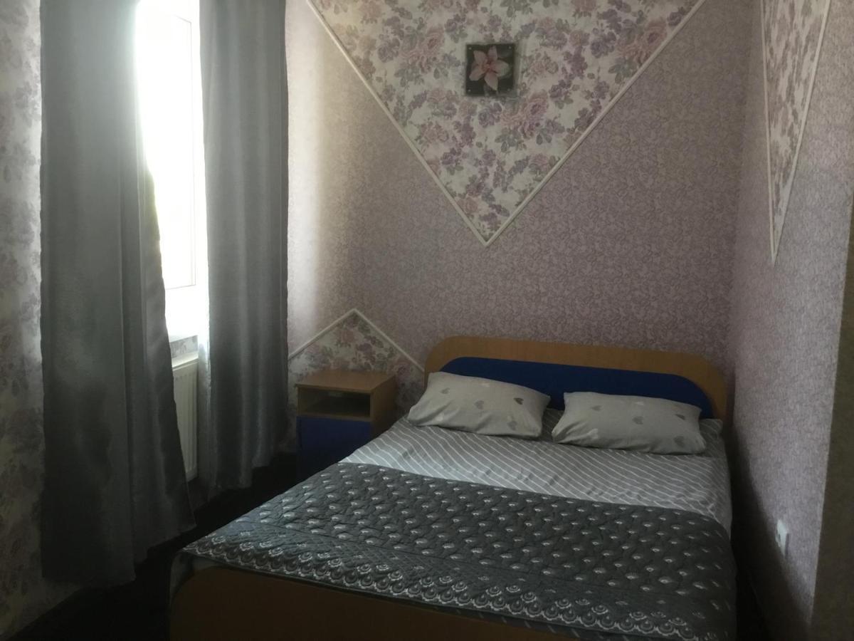 Inn Alibi Khorodelets Buitenkant foto