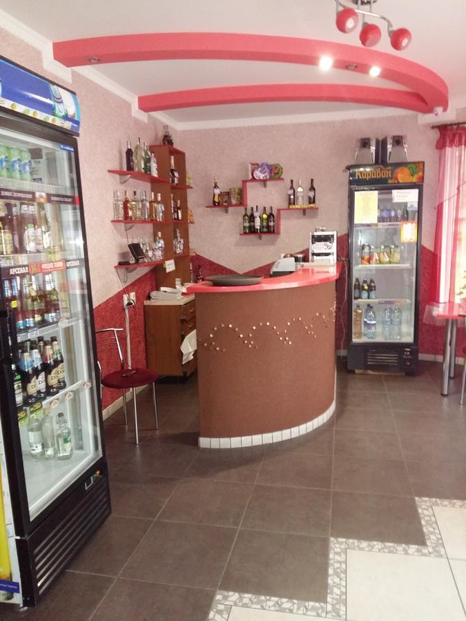 Inn Alibi Khorodelets Buitenkant foto
